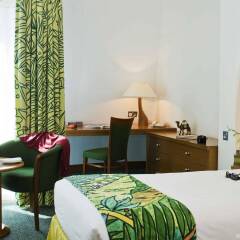 Отель Mercure Grand Jebel Hafeet Al Ain Hotel ОАЭ, Эль-Айн - отзывы, цены и фото номеров - забронировать отель Mercure Grand Jebel Hafeet Al Ain Hotel онлайн удобства в номере