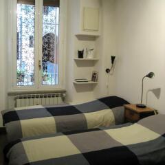 Отель Hk Art Flat Италия, Рим - отзывы, цены и фото номеров - забронировать отель Hk Art Flat онлайн комната для гостей фото 3
