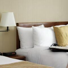 Отель Thompson Hotel & Conference Center Канада, Камлупс - отзывы, цены и фото номеров - забронировать отель Thompson Hotel & Conference Center онлайн сейф в номере