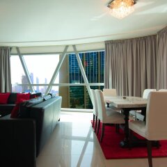 Lux BnB DIFC 2BDR Park Towers in Dubai, United Arab Emirates from 219$, photos, reviews - zenhotels.com guestroom photo 5