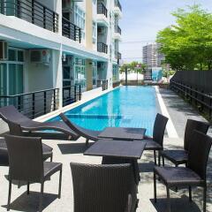 Отель The Ocean Pearl by My Pattaya Holiday бассейн
