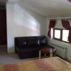 Отель Guest House Zlatev комната для гостей