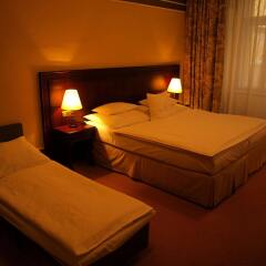 ANTIK Old Town hotel комната для гостей