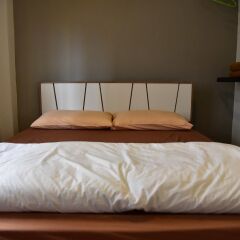 Inn Trog And Inn Soi - Hostel - Adults Only Бангкок сейф в номере