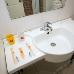 Отель Home Inn (Xi'an Petroleum University) Китай, Сиань - отзывы, цены и фото номеров - забронировать отель Home Inn (Xi'an Petroleum University) онлайн ванная фото 2