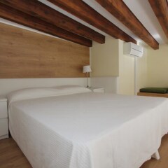 Отель City Apartments Италия, Венеция - отзывы, цены и фото номеров - забронировать отель City Apartments онлайн сейф в номере
