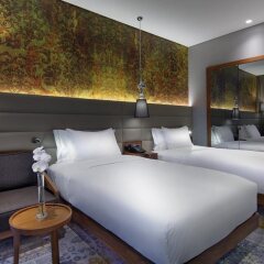 DoubleTree by Hilton Hotel Istanbul - Piyalepasa Турция, Стамбул - 3 отзыва об отеле, цены и фото номеров - забронировать отель DoubleTree by Hilton Hotel Istanbul - Piyalepasa онлайн комната для гостей фото 5