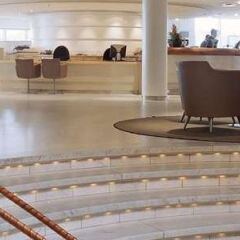 Отель Hilton Stockholm Slussen Швеция, Стокгольм - 9 отзывов об отеле, цены и фото номеров - забронировать отель Hilton Stockholm Slussen онлайн бассейн