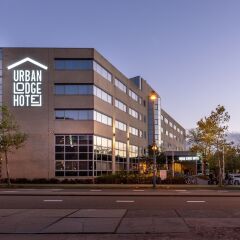 Отель Urban Lodge Hotel Нидерланды, Амстердам - отзывы, цены и фото номеров - забронировать отель Urban Lodge Hotel онлайн городской автобус