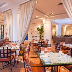 Отель Don Carlos Leisure Resort & Spa питание