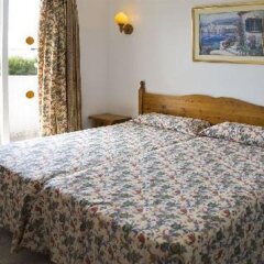 Отель SunConnect Los Delfines Hotel Испания, Кала-эн-Форкат - отзывы, цены и фото номеров - забронировать отель SunConnect Los Delfines Hotel онлайн комната для гостей фото 3