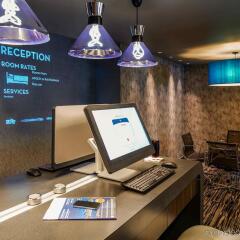 Отель ibis London City - Shoreditch Великобритания, Лондон - 2 отзыва об отеле, цены и фото номеров - забронировать отель ibis London City - Shoreditch онлайн интерьер отеля фото 3