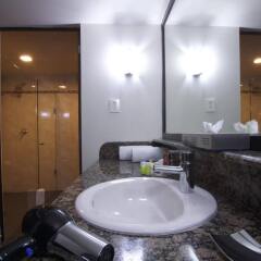 Отель Holiday Inn Trade Center Мехико ванная фото 2
