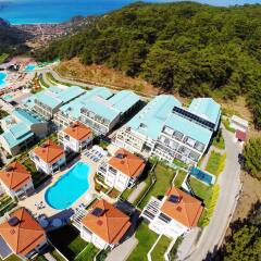 Orka Sunlife Resort & Spa Турция, Олудениз - 3 отзыва об отеле, цены и фото номеров - забронировать отель Orka Sunlife Resort & Spa онлайн бассейн фото 2