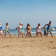 İz Flower Side Beach Hotel фитнесс-зал фото 2