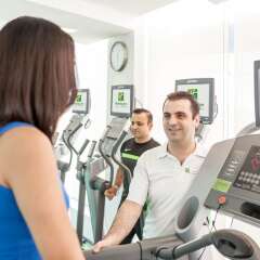 Отель Holiday Inn Dubai - Al Barsha фитнесс-зал фото 3