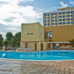 Hotel Flora in Constanța, Romania from 119$, photos, reviews - zenhotels.com pool