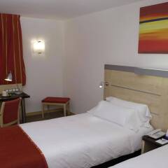 Отель Holiday Inn Express Malaga Airport комната для гостей