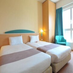 Отель ibis Firenze Nord Aeroporto Италия, Флоренция - отзывы, цены и фото номеров - забронировать отель ibis Firenze Nord Aeroporto онлайн комната для гостей фото 3