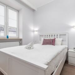Отель Little Home - Old Town 2 Польша, Варшава - отзывы, цены и фото номеров - забронировать отель Little Home - Old Town 2 онлайн комната для гостей фото 2
