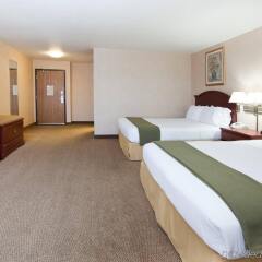 Отель Holiday Inn Express Bernalillo комната для гостей фото 4