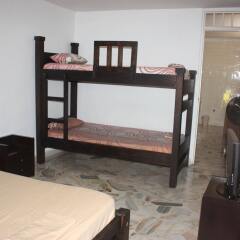 Отель Colombian Home Hostel Cali Колумбия, Кали - отзывы, цены и фото номеров - забронировать отель Colombian Home Hostel Cali онлайн комната для гостей фото 3