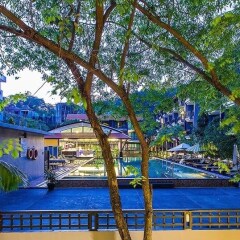 Отель Phuvaree Resort Пхукет пляж