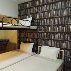 Отель Steve Boutique Hostel Таиланд, Бангкок - отзывы, цены и фото номеров - забронировать отель Steve Boutique Hostel онлайн развлечения