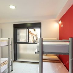 Youth Hostel Center Valencia in Valencia, Spain from 153$, photos, reviews - zenhotels.com guestroom photo 5