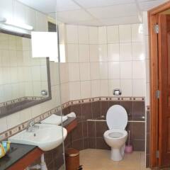 Отель Sentrim Elementaita Lodge Кения, Накуру - отзывы, цены и фото номеров - забронировать отель Sentrim Elementaita Lodge онлайн ванная