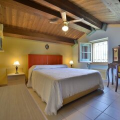 Отель Villa Scuderi Реканати сейф в номере