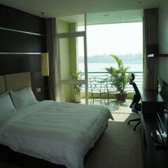 The Hanoi Club Hotel & Lake Palais Residences комната для гостей фото 9