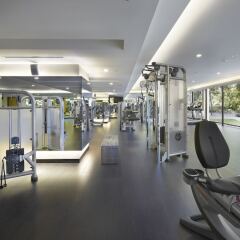 Отель Shangri-La Hotel Kuala Lumpur Малайзия, Куала-Лумпур - 1 отзыв об отеле, цены и фото номеров - забронировать отель Shangri-La Hotel Kuala Lumpur онлайн фитнесс-зал фото 3
