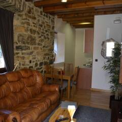 Отель Apartamentos Spa Cantabria Infinita Потес комната для гостей фото 3