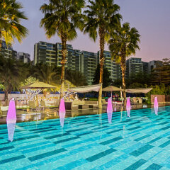 Отель Crowne Plaza Guangzhou Huadu бассейн фото 2