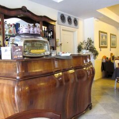 Отель Albergo Minuetto Адрия гостиничный бар