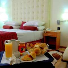 Отель Golden Tulip Port Harcourt в номере