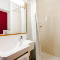 B&B Hotel Paris Le Bourget ванная