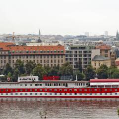 Отель Botel Albatros Чехия, Прага - - забронировать отель Botel Albatros, цены и фото номеров приотельная территория