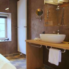 Отель B&B Canal Deluxe Бельгия, Брюгге - отзывы, цены и фото номеров - забронировать отель B&B Canal Deluxe онлайн ванная фото 2