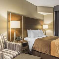 Comfort Inn City Centre In Toronto Canada From 117 Photos