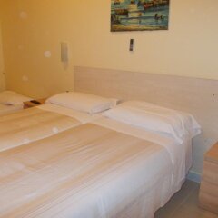Отель Albergo Boccadasse Генуя комната для гостей