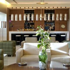 Hotel Nuevo Madrid гостиничный бар