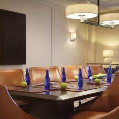 Отель Hilton New York JFK Airport США, Нью-Йорк - отзывы, цены и фото номеров - забронировать отель Hilton New York JFK Airport онлайн помещение для мероприятий