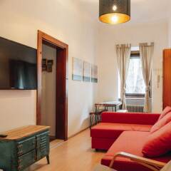Отель Central Riverside Apartment 1 minute to Австрия, Вена - отзывы, цены и фото номеров - забронировать отель Central Riverside Apartment 1 minute to онлайн