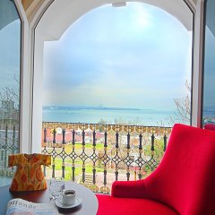 The Magnaura Palace Hotel in Istanbul, Turkiye from 177$, photos, reviews - zenhotels.com balcony