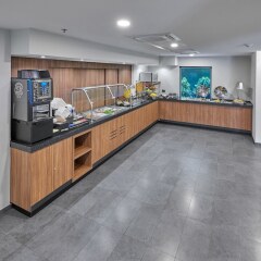 Отель City Express Monterrey Aeropuerto спортивное сооружение