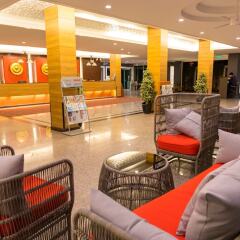 Golden Sea Pattaya Hotel интерьер отеля фото 7