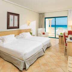 Отель H10 Sentido Playa Esmeralda - Adults Only комната для гостей фото 2