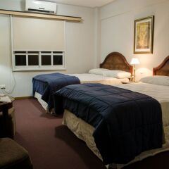 San Nicolas Plaza Hotel Сан-Николас-де-лос-Арройос сейф в номере